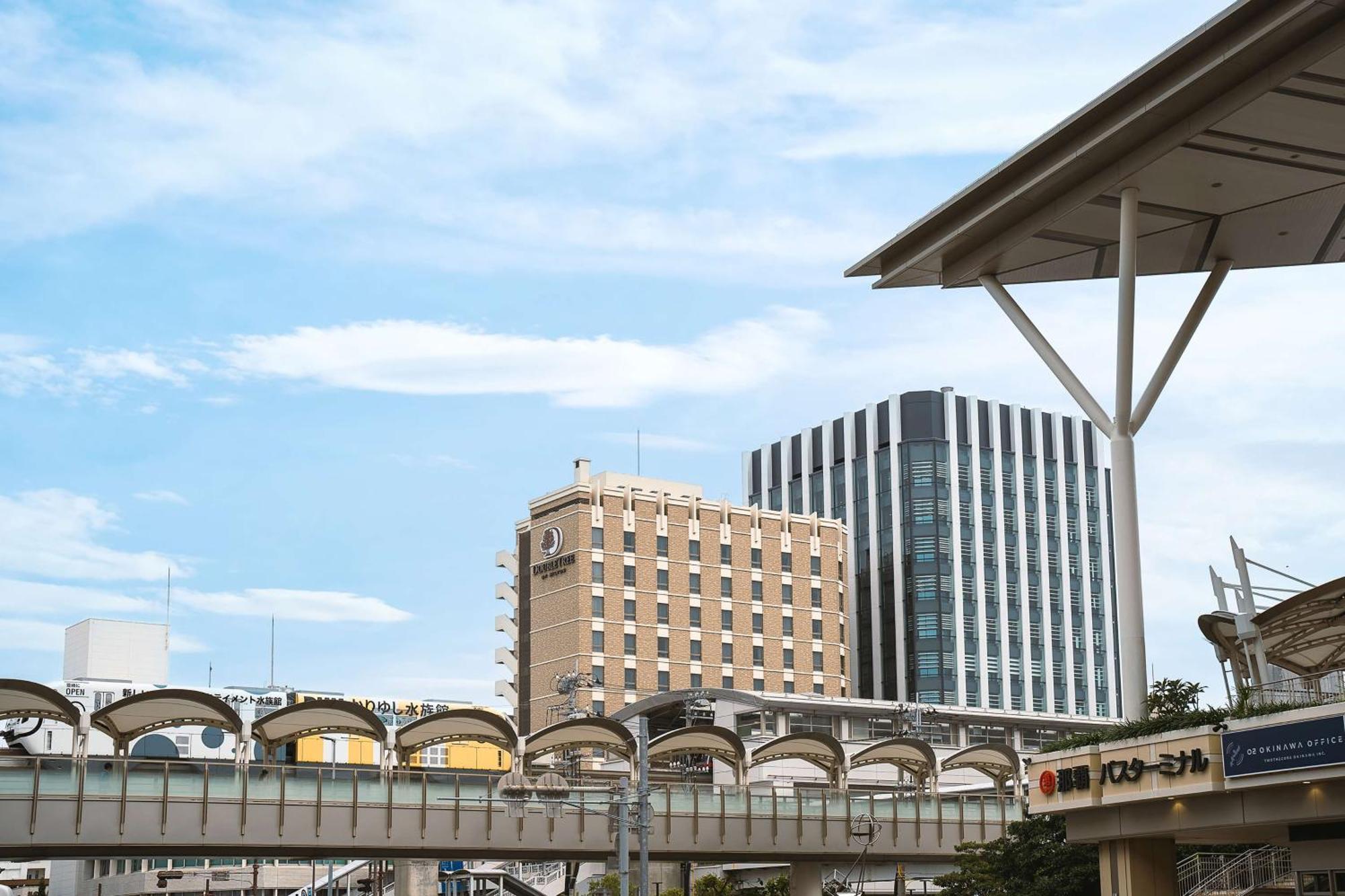 Hotel Doubletree By Hilton Naha Exterior foto